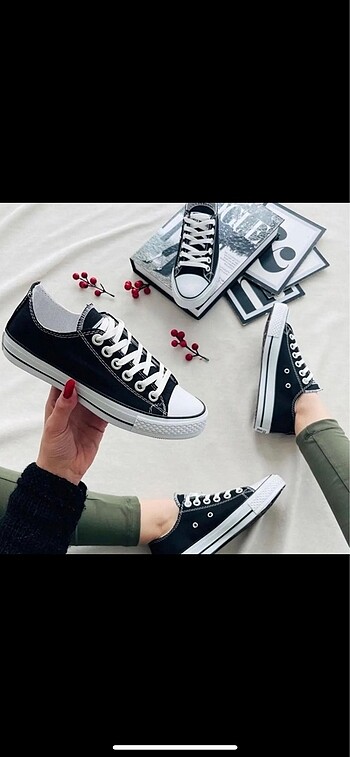 Diğer Converse