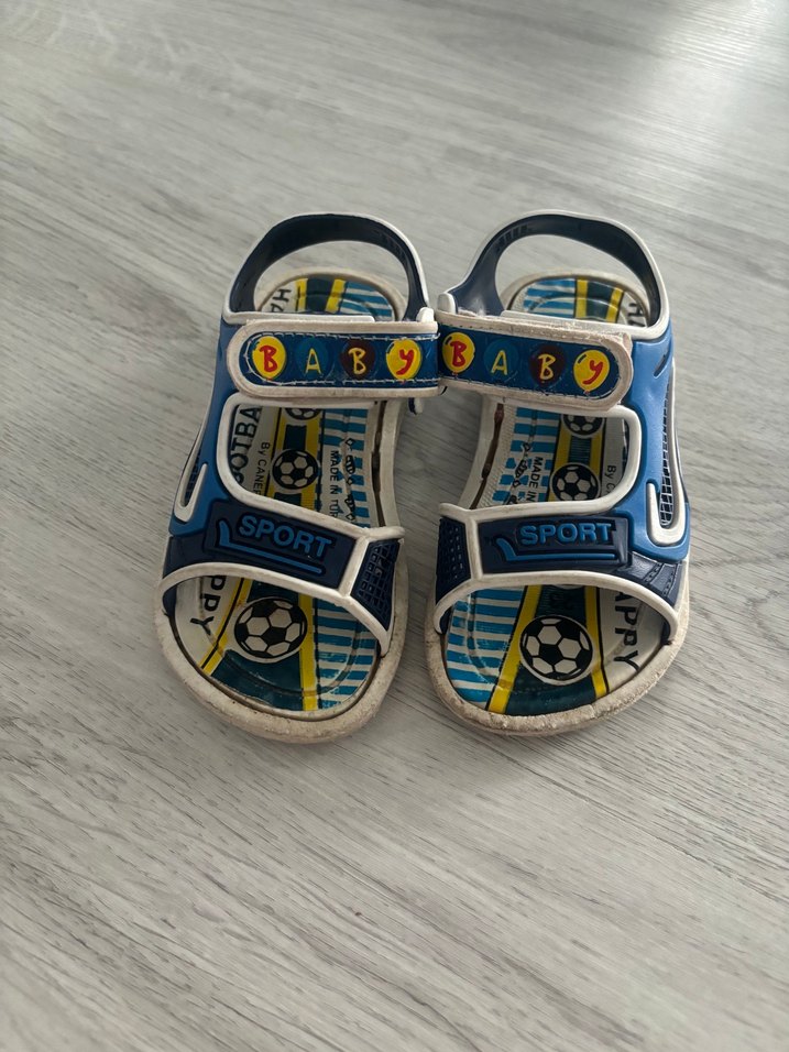 Erkek bebek cırtlı sandalet 23 numara - Görsel 2