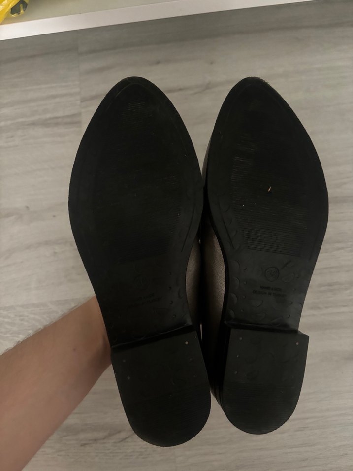 Gri Deri Tokalı Kadın babet - Görsel 3