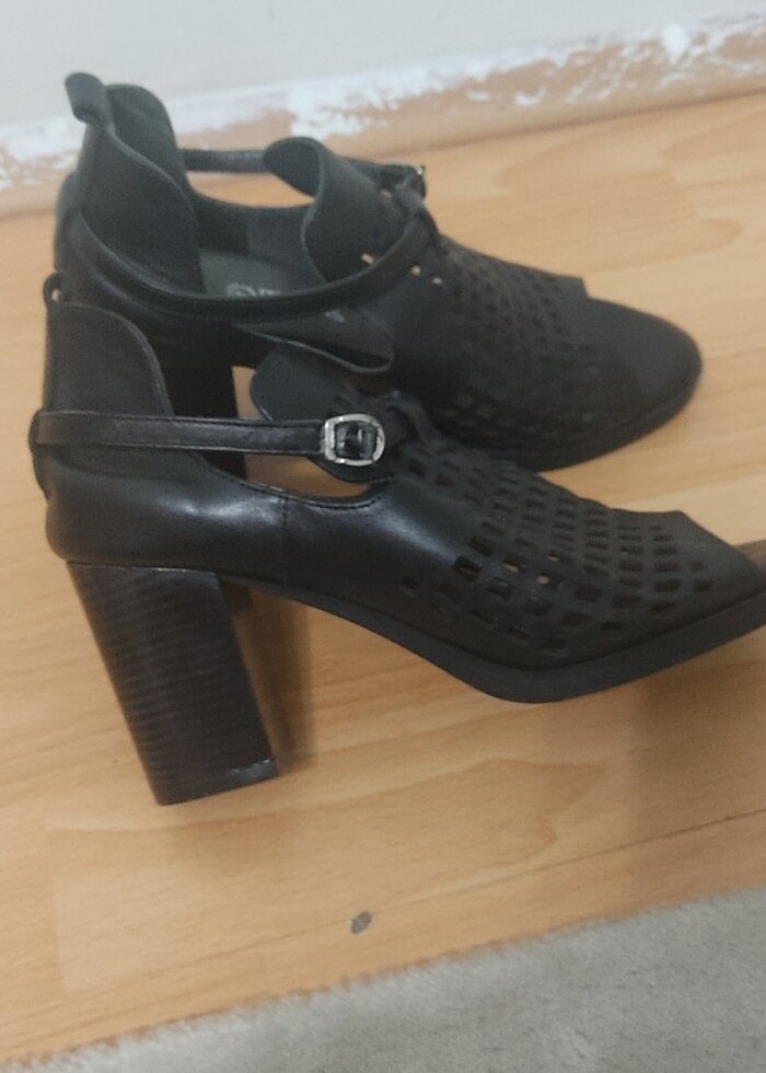 Topuklu sandalet  - Görsel 3