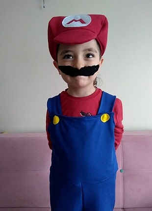 Diğer Mario kostümü.özel dikim