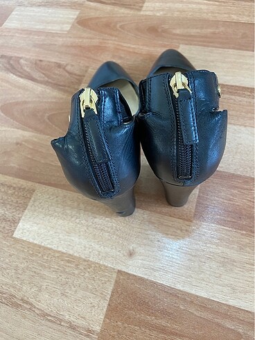 Nine West Taşlı ayakkabı