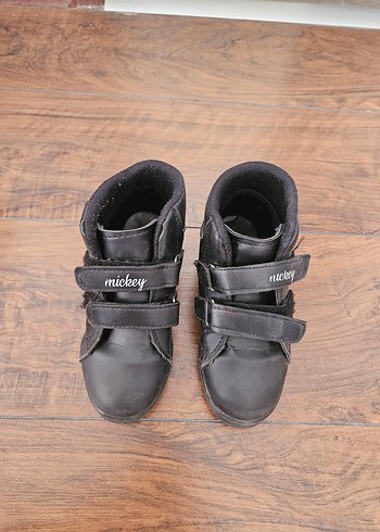 Erkek Çocuk Siyah Mickey Baskılı Spor Ayakkabı - Görsel 2