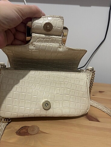  Beden beyaz Renk #zara timsah derisi bej çanta