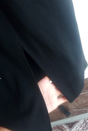 m Beden siyah arkadan yırtmaçlı günlük kalem elbise