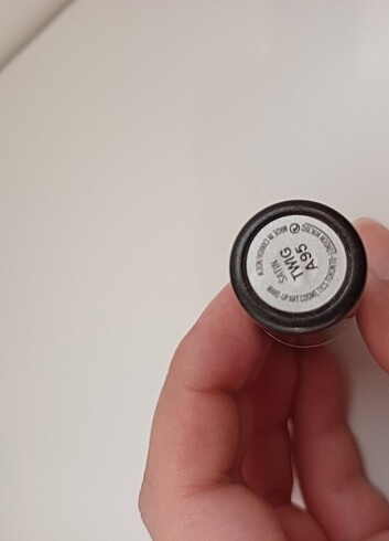 MAC Mac ruj satin twig