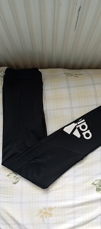 7 Yaş Beden siyah Renk Adidas kız çocuk tayt