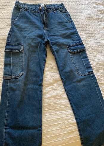 Kadın Lacivert Bol Kesim Kemerli Kot Pantolon