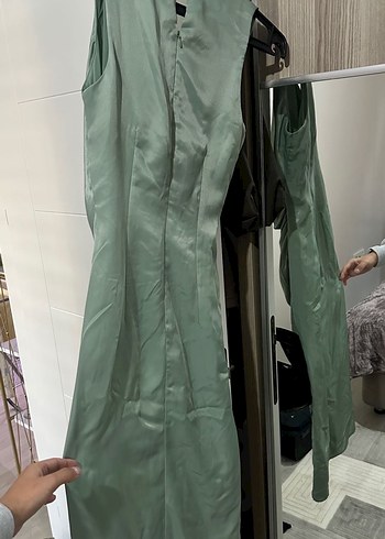 Drapeli V Yaka Kolsuz Uzun Elbise - Görsel 2