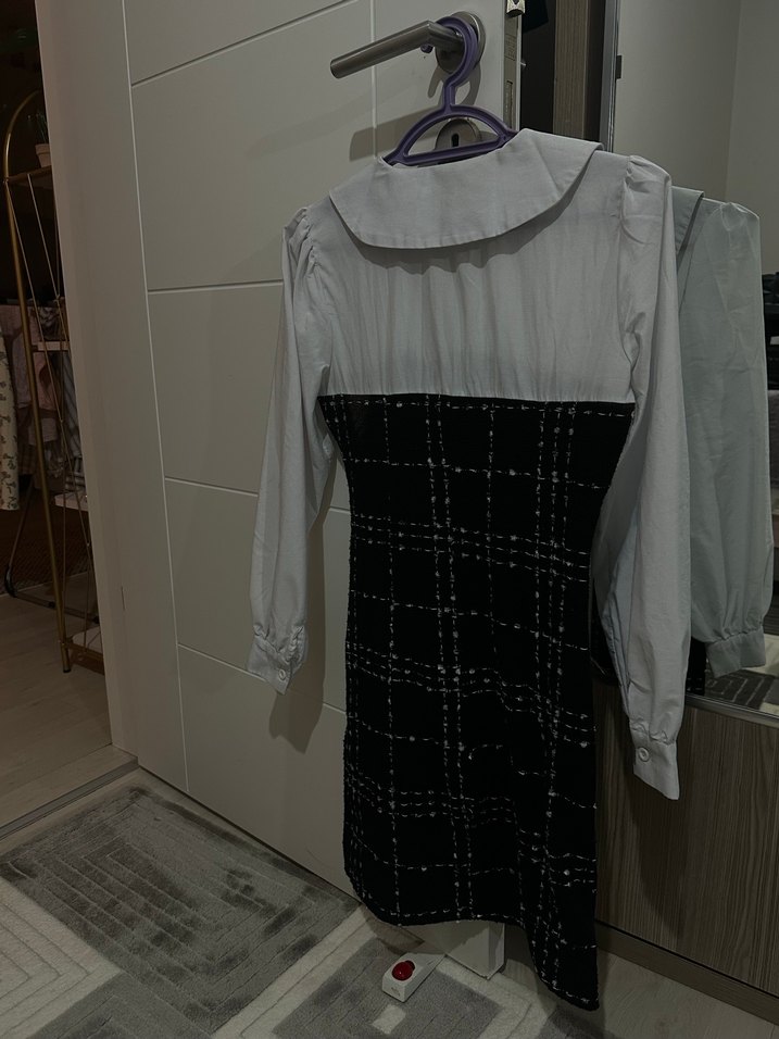 Düğmeli Beyaz Yakalı Midi Kadın Elbise - Görsel 4