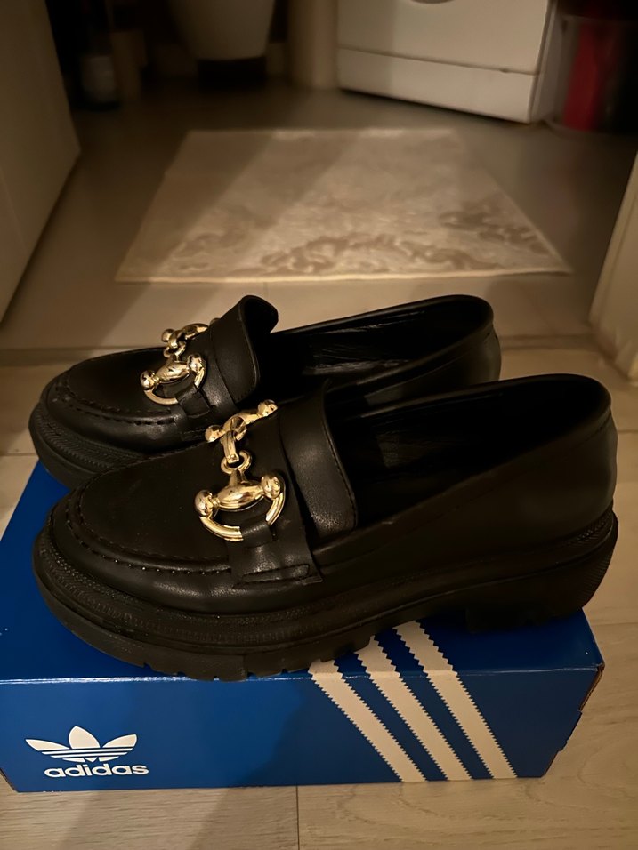 Siyah Deri Tokalı Platform Topuklu Loafer - Görsel 2