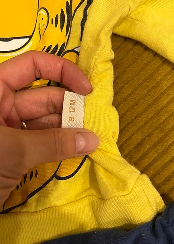 Garfield Baskılı Renkli Takım - Görsel 2