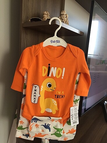 Turuncu Dino Takım