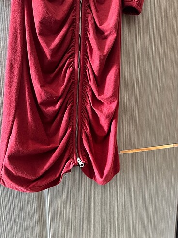 36 Beden bordo Renk Fermuarlı drapeli süet elbise