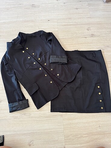 Etek - Blazer ceket takımı