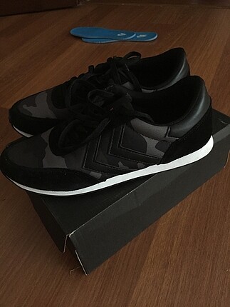 Hummel yürüyüş