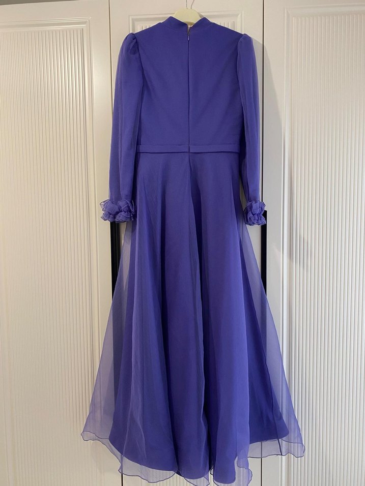 Uzun Kollu Mor Drapeli Kadın Abiye Elbise - Görsel 3