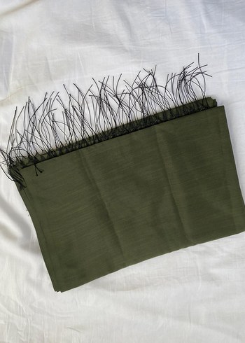 Pilise Detaylı Haki Kadın Şal - Görsel 2