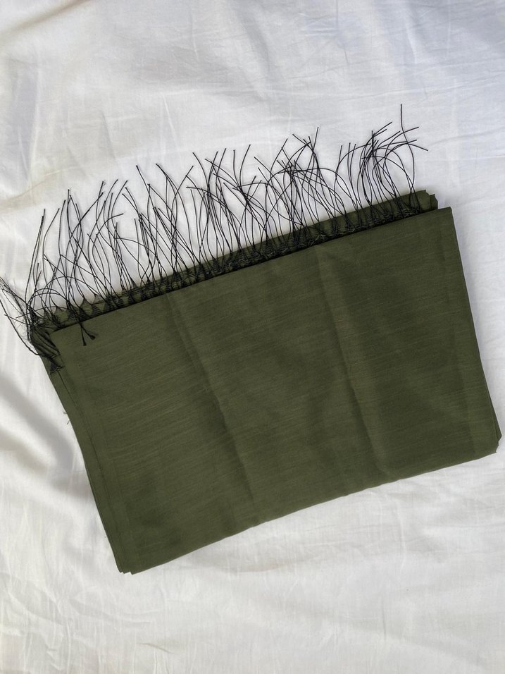 Pilise Detaylı Haki Kadın Şal - Görsel 2