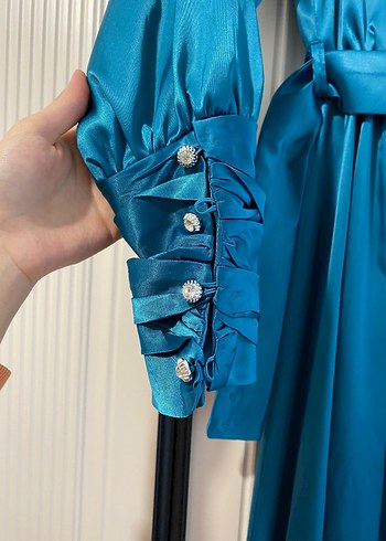 Manuka Uzun Kollu Petrol Saten Elbise - Görsel 4