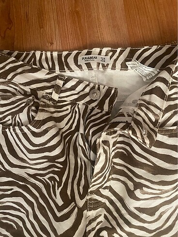 Zebra desenli pantolon