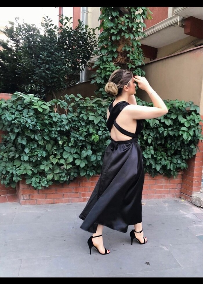 Saten elbise - Görsel 2