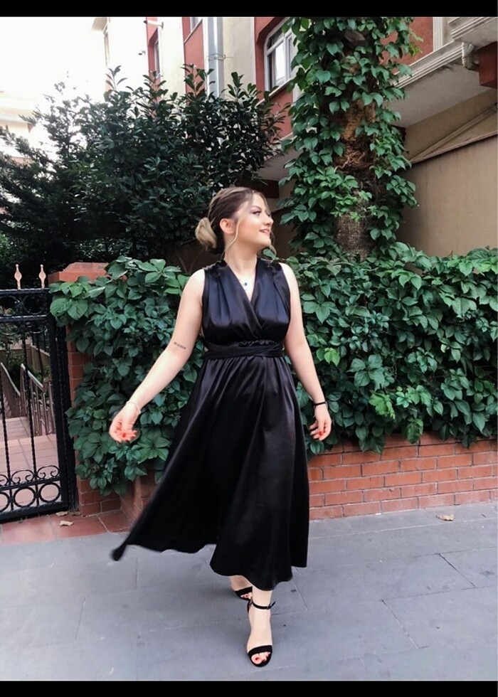 Saten elbise - Görsel 3