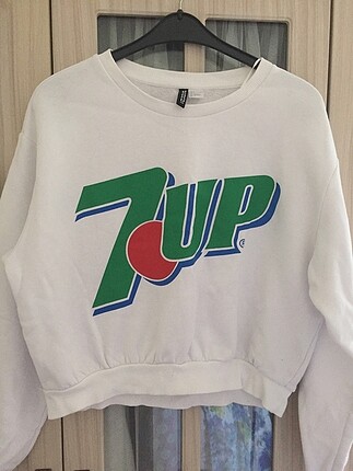 hm sweatshirt
