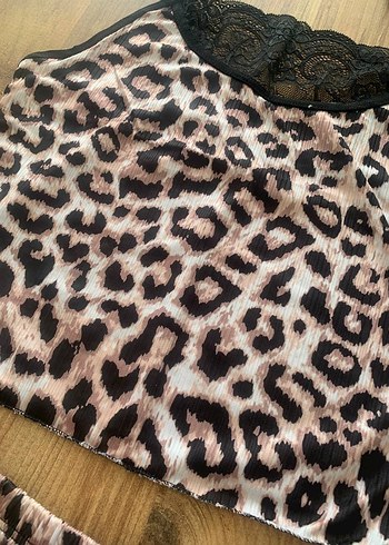 Diğer Leopar Desenli Kadın Mini Pijama Takımı