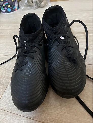 Adidas Adidas orijinal halısaha ayakkabısı crampon