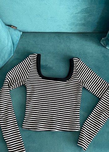 Siyah Beyaz Çizgili Uzun Kollu Crop Top