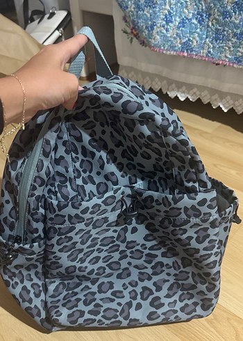 Gri Leopar Desenli Kadın Sırt Çantası