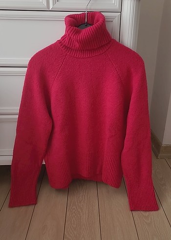 Pembe Kadın Boğazlı Yün Kazak