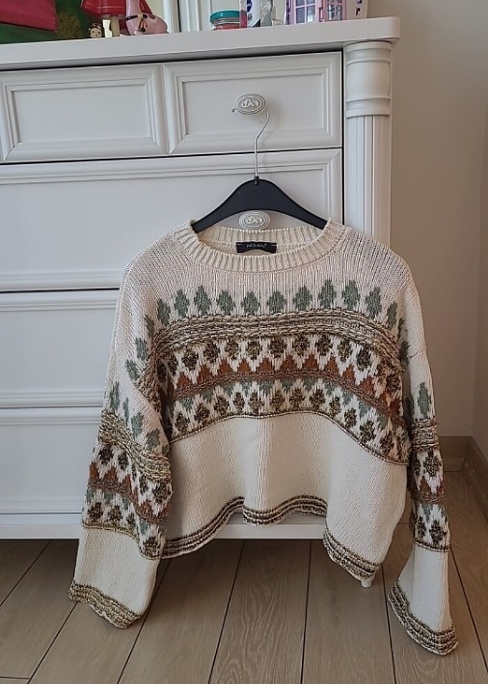 Hafif crop Mevsimlik bluz - Görsel 4