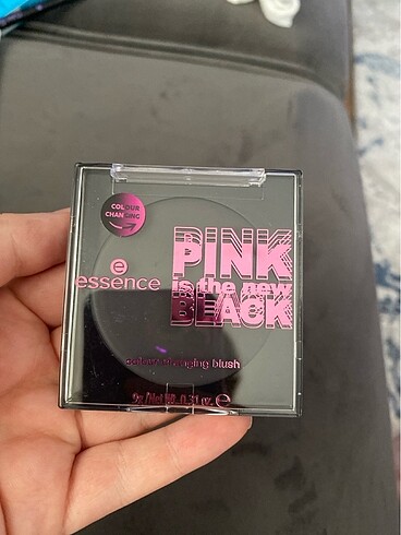 Essence - pınk is the new black