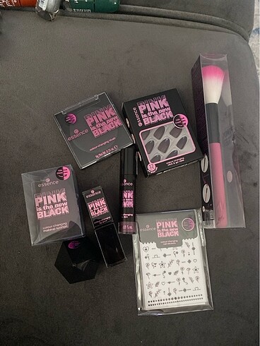 Essence pink-black serisi