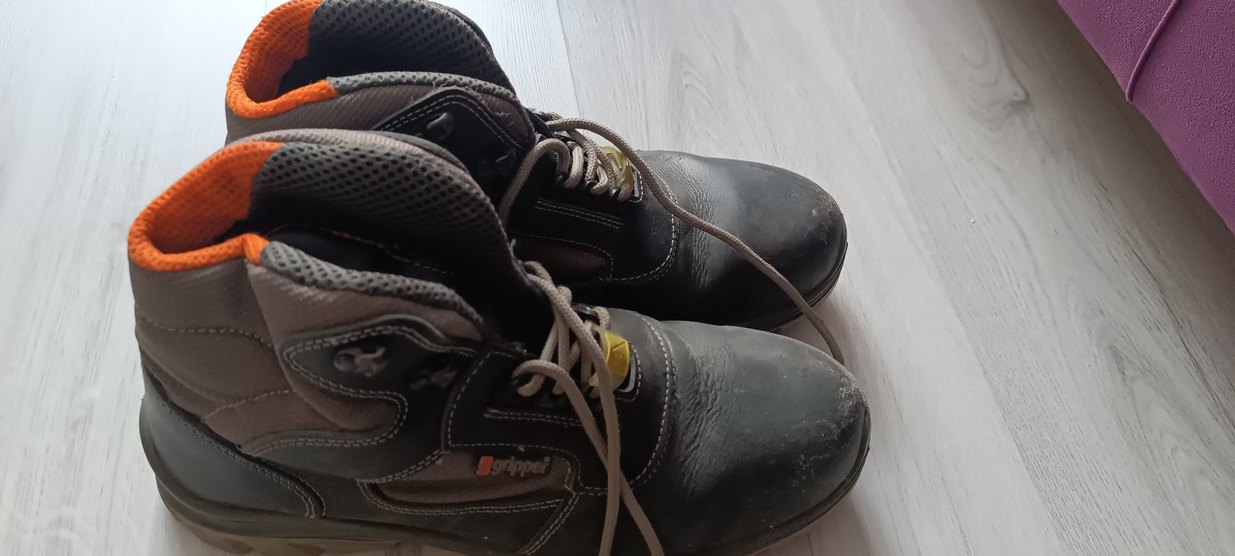 Gri Bağcıklı Erkek gripper bot - Görsel 4