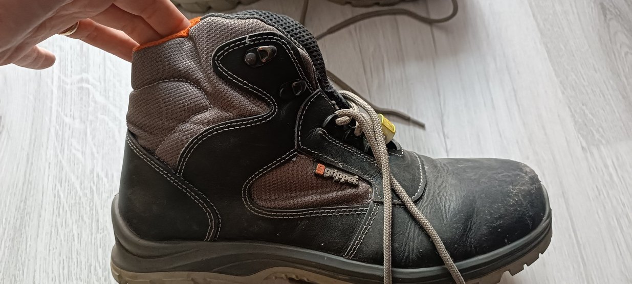 Gri Bağcıklı Erkek gripper bot - Görsel 2