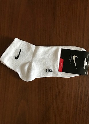 Beyaz renk nike spor çorap