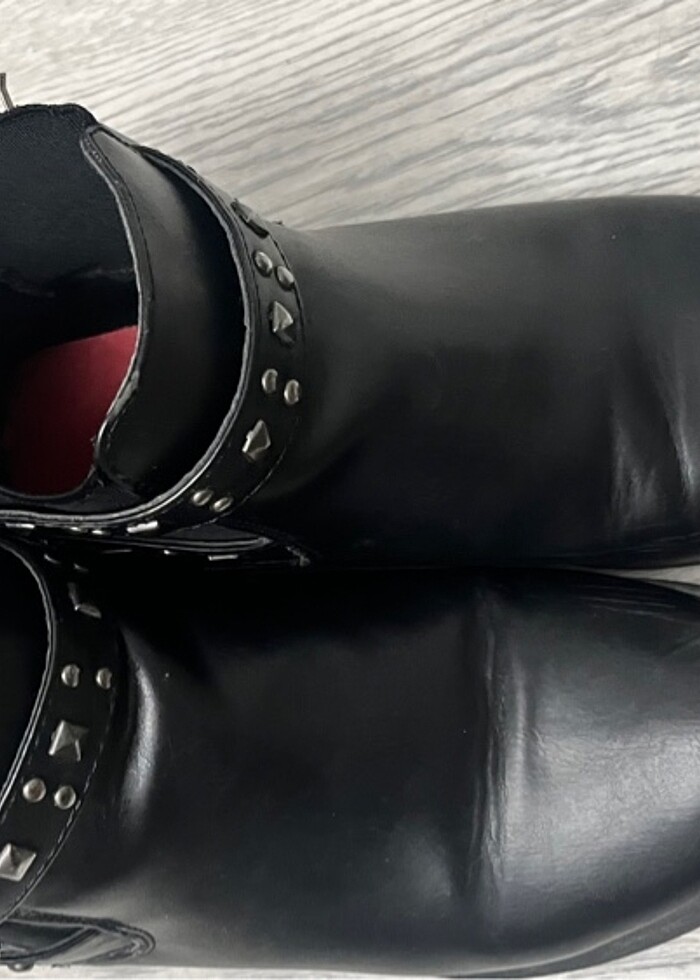 Kemer aksesuarlı bot - Görsel 2