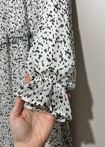 Uzun Kollu, Fırfırlı Beyaz Uzun Elbise - Görsel 5