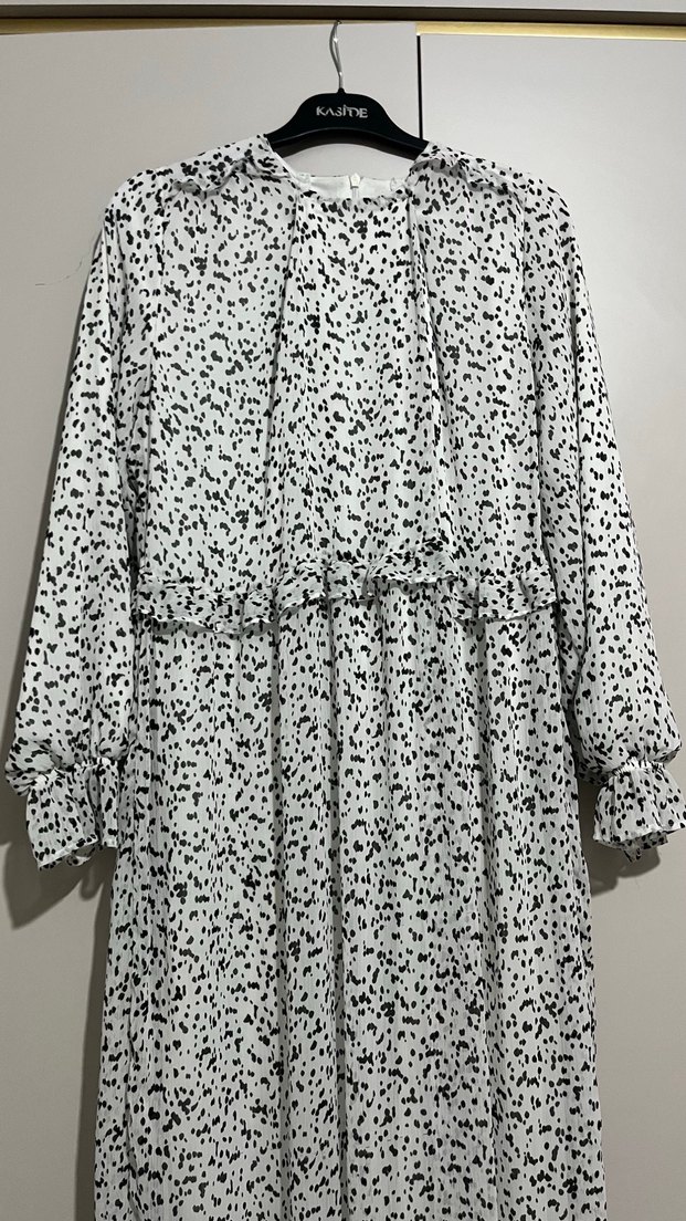 Uzun Kollu, Fırfırlı Beyaz Uzun Elbise - Görsel 4