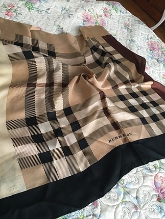Burberry burbery eşarp