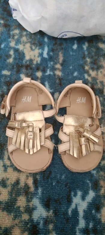 H&M Bebek sandalet