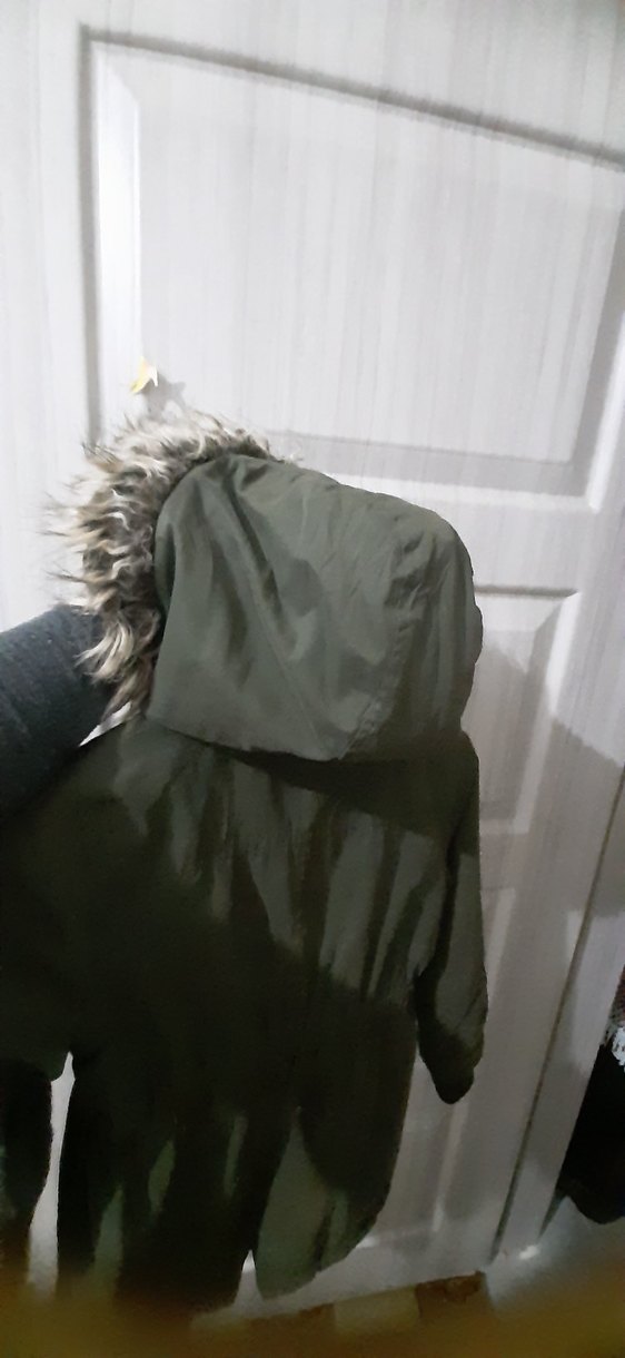 Düğmeli ve fermuarlı haki Kadın Ceket - Görsel 3