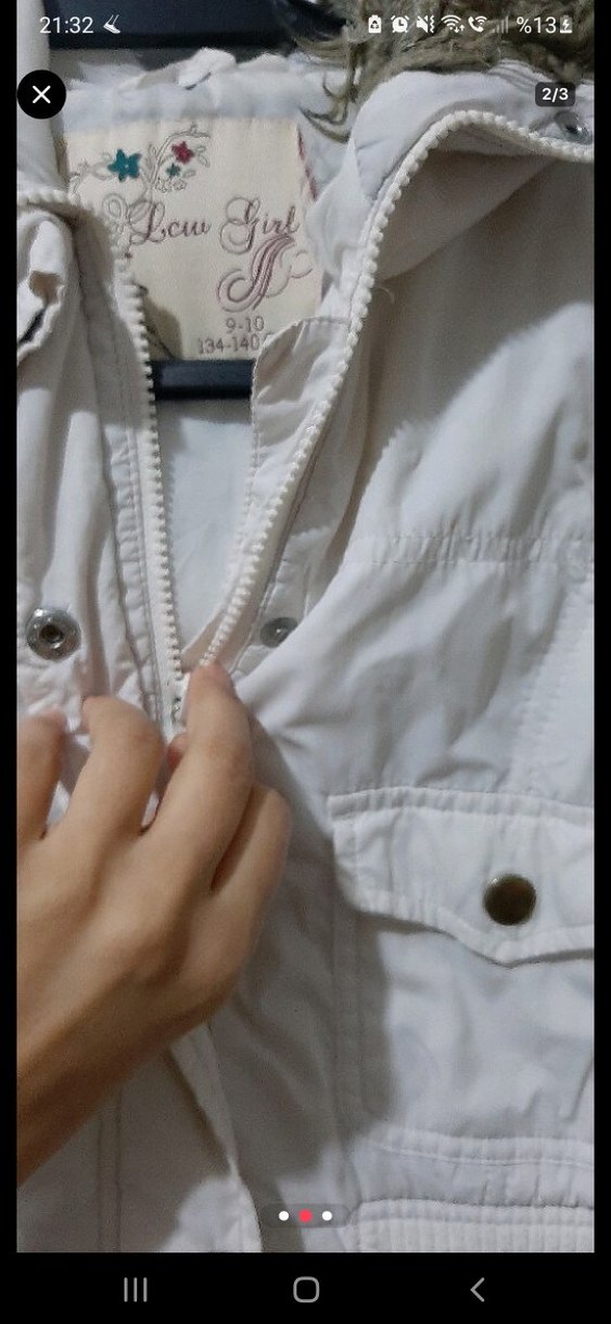 Düğmeli Beyaz Kiz cocuk Yelek - Görsel 2