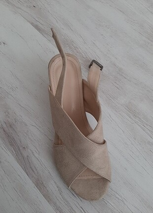Bambi 38 numara