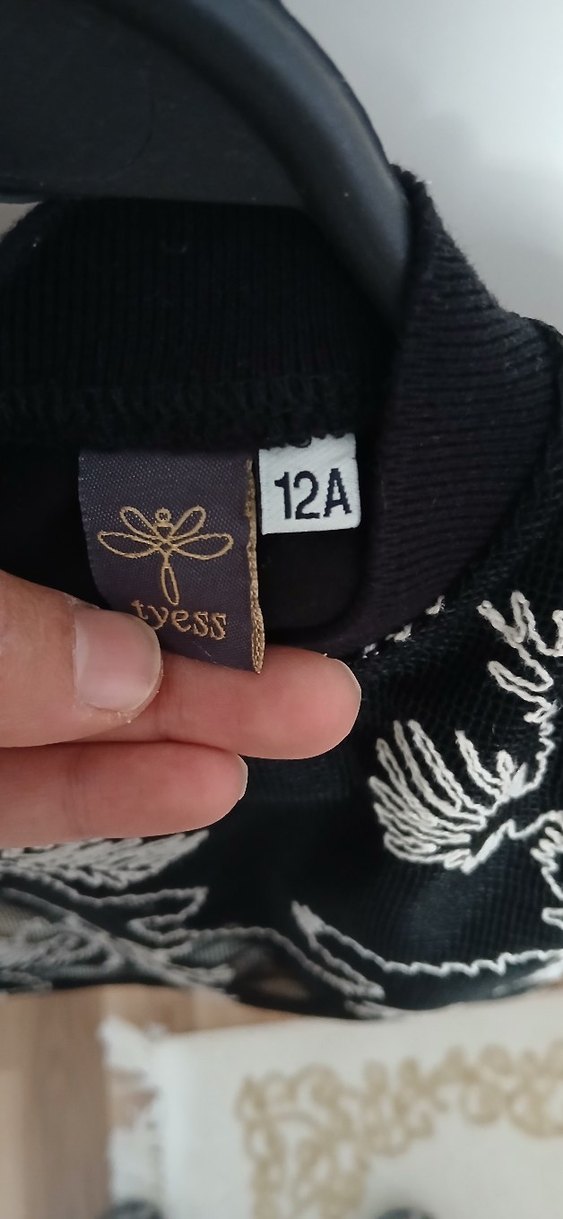 Nakışlı Siyah Dantel Mini Bluz - Görsel 3