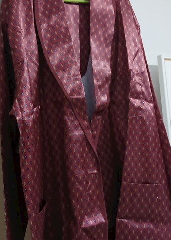 Bordo Yılan Desenli 3 beden Sabahlık collection marka - Görsel 6