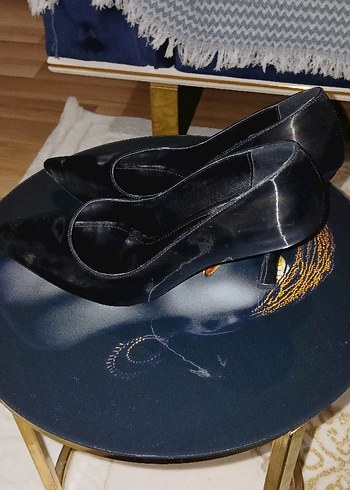 Diğer Klasik Siyah Tokalı Stiletto Topuklu Kadın Ayakkabı